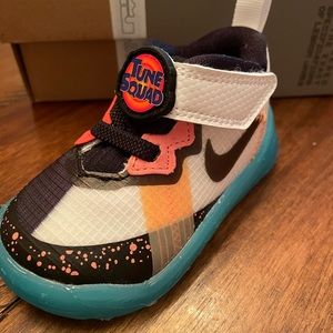 LeBron 18 Low x Space Jam: A New Legacy infant